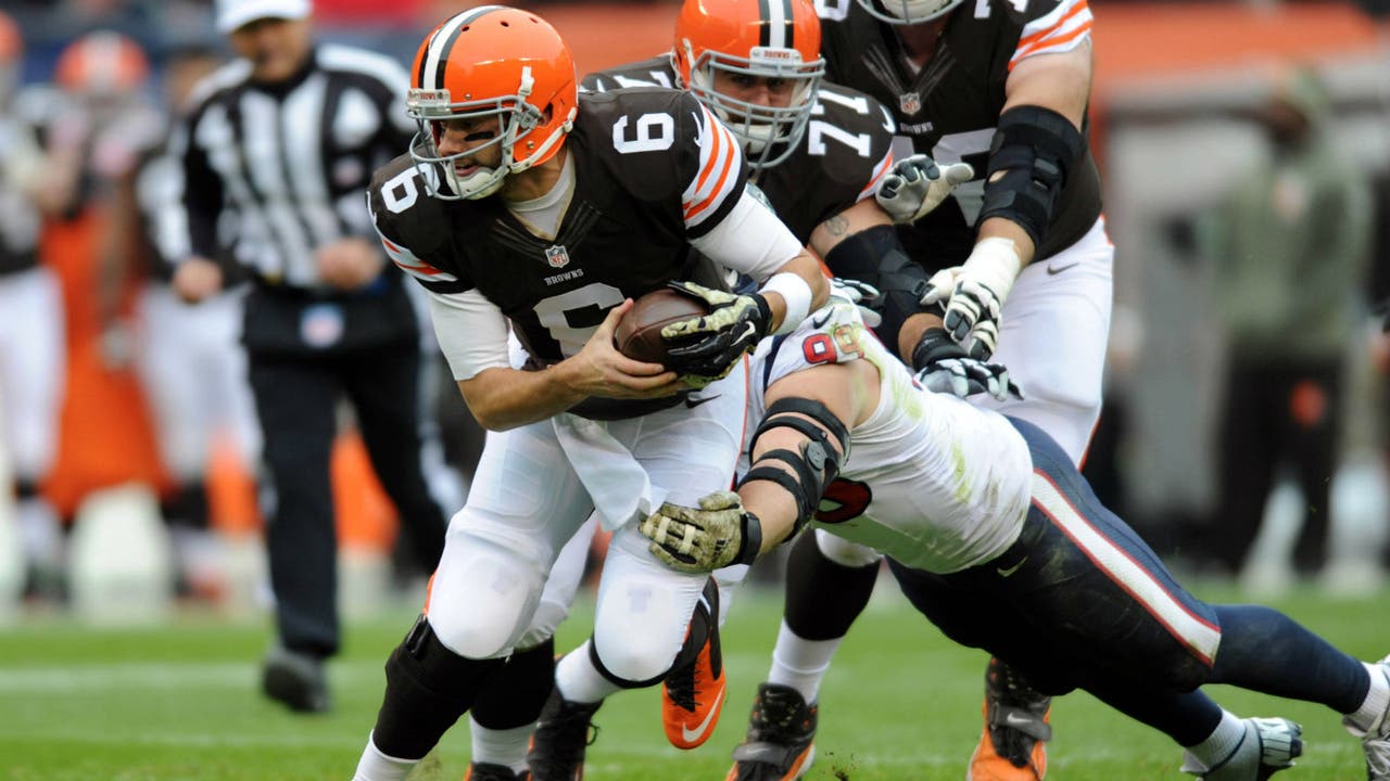Browns bullied out of first place
